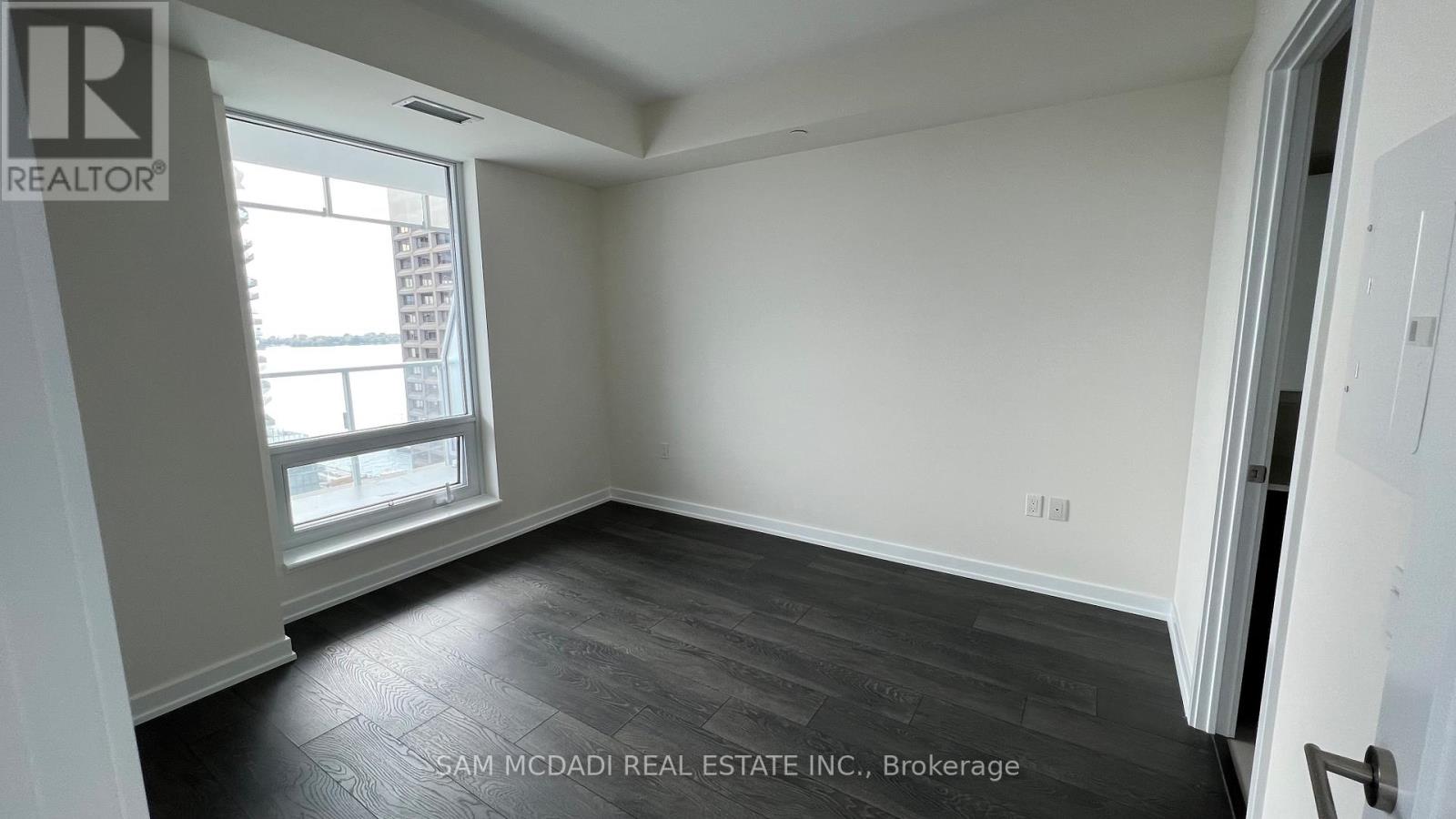 1809 - 28 Freeland Street, Toronto, Ontario  M5E 0E3 - Photo 32 - C12852438