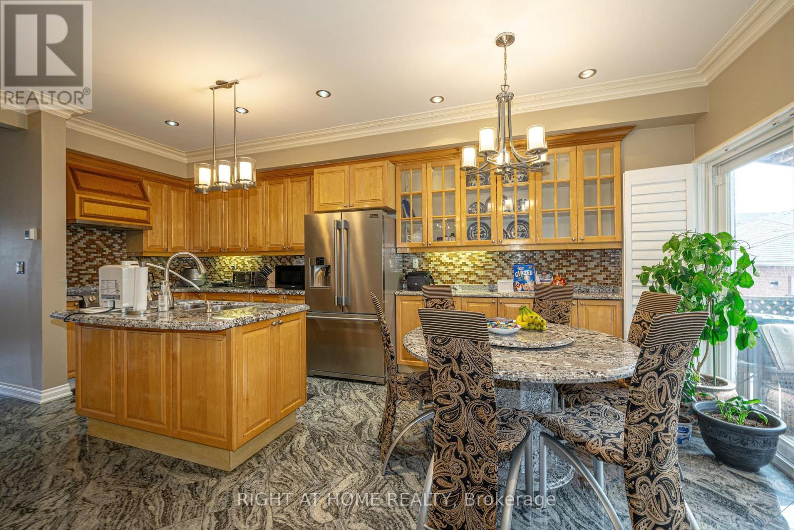 47 Davos Road, Vaughan (Vellore Village), Ontario  L4H 2Y1 - Photo 16 - N12865468