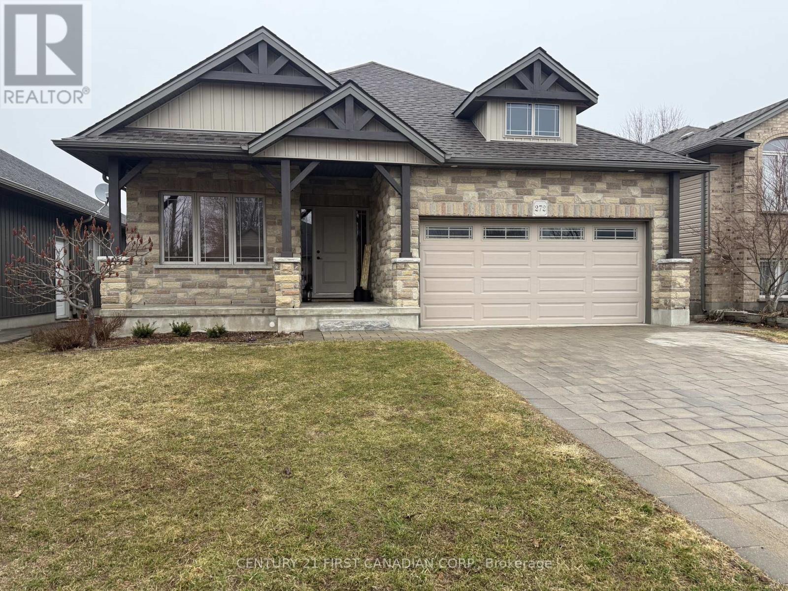 MLS# X12747908: 272 WALNUT STREET, Lucan Biddulph (Lucan), Canada