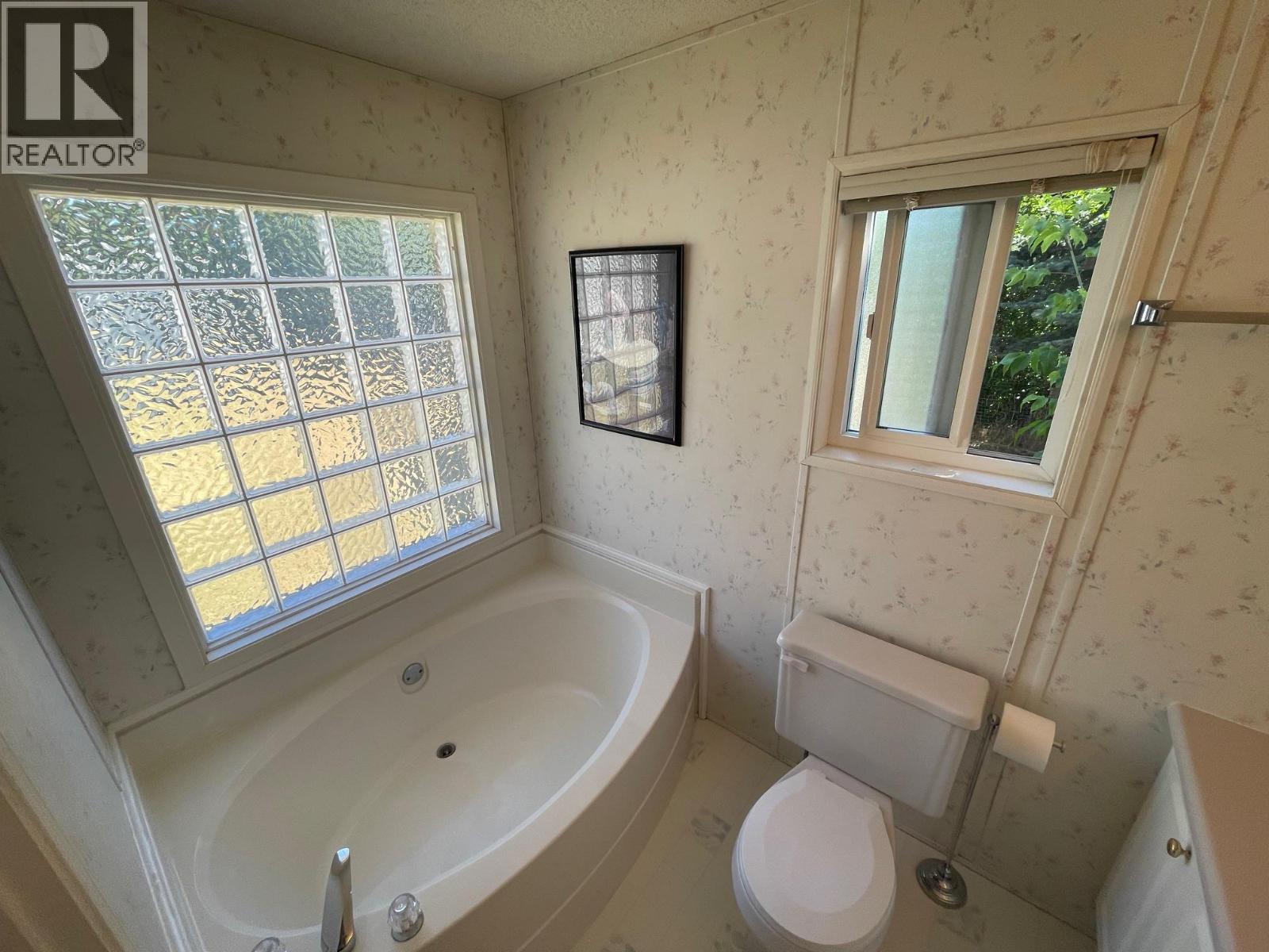 690 Copper Avenue N, Greenwood, British Columbia  V0H 1J0 - Photo 18 - 10378745