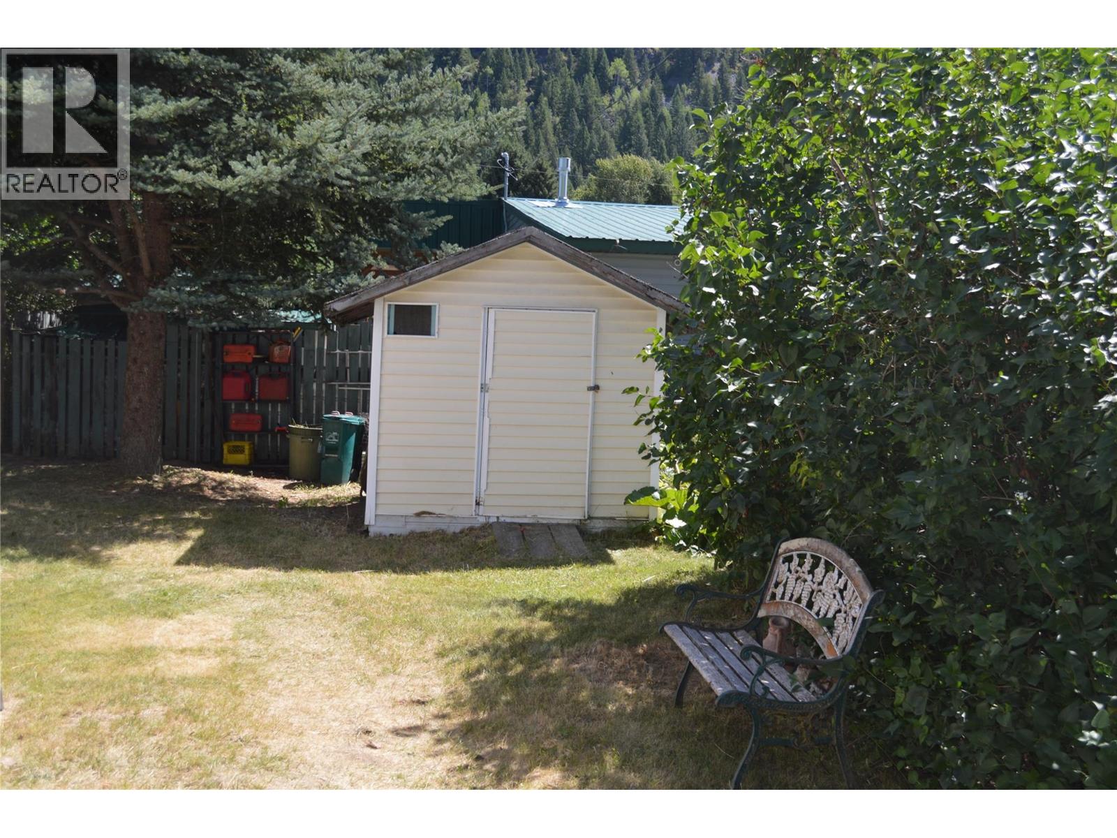 690 Copper Avenue N, Greenwood, British Columbia  V0H 1J0 - Photo 32 - 10378745