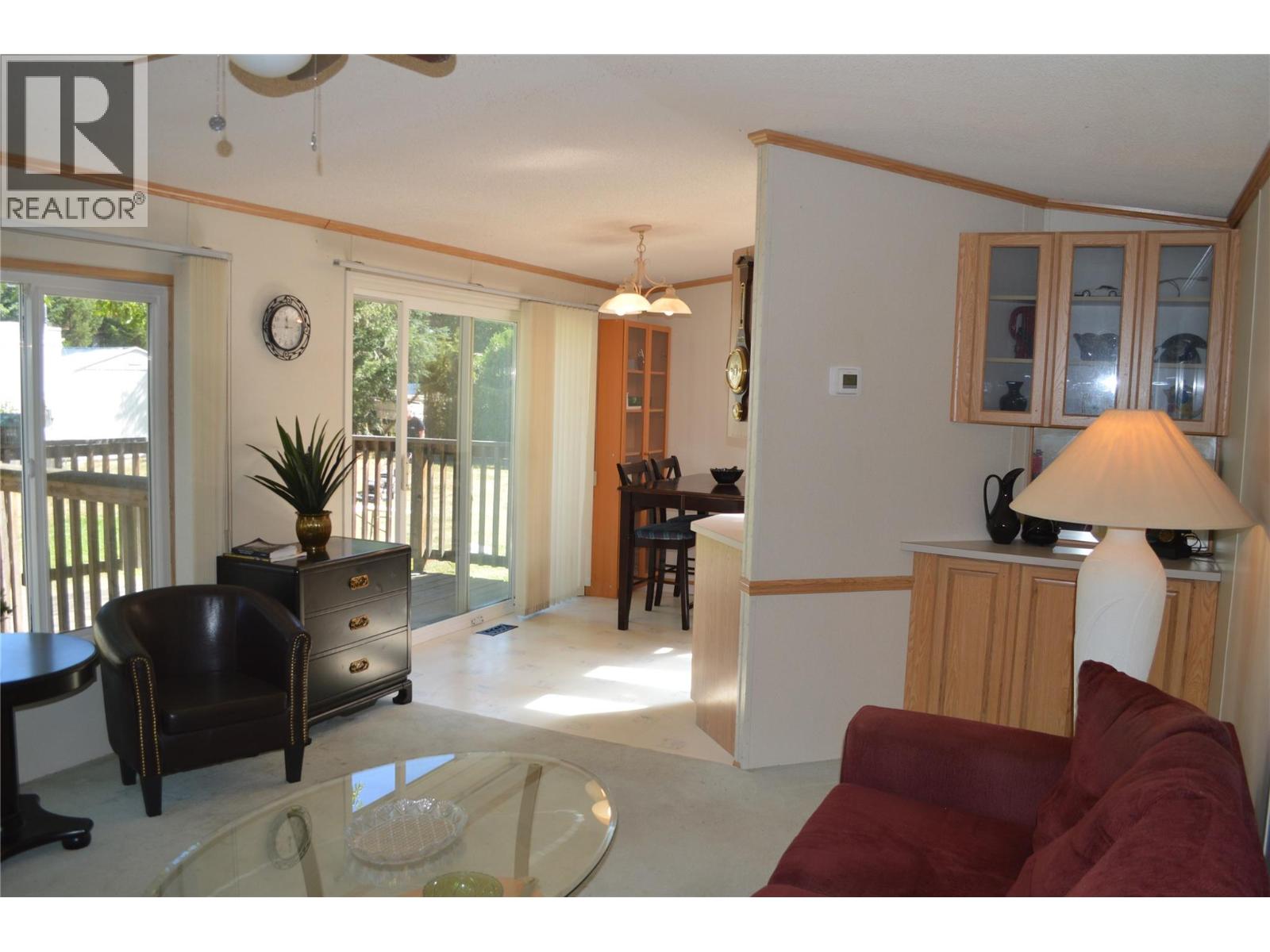 690 Copper Avenue N, Greenwood, British Columbia  V0H 1J0 - Photo 9 - 10378745