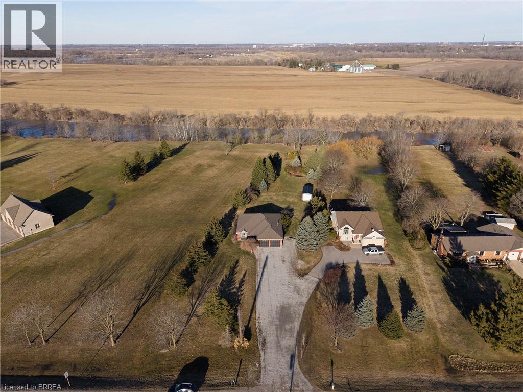 307 Brant County Rd 18, Brantford, Ontario  N3T 5L9 - Photo 37 - 40810399