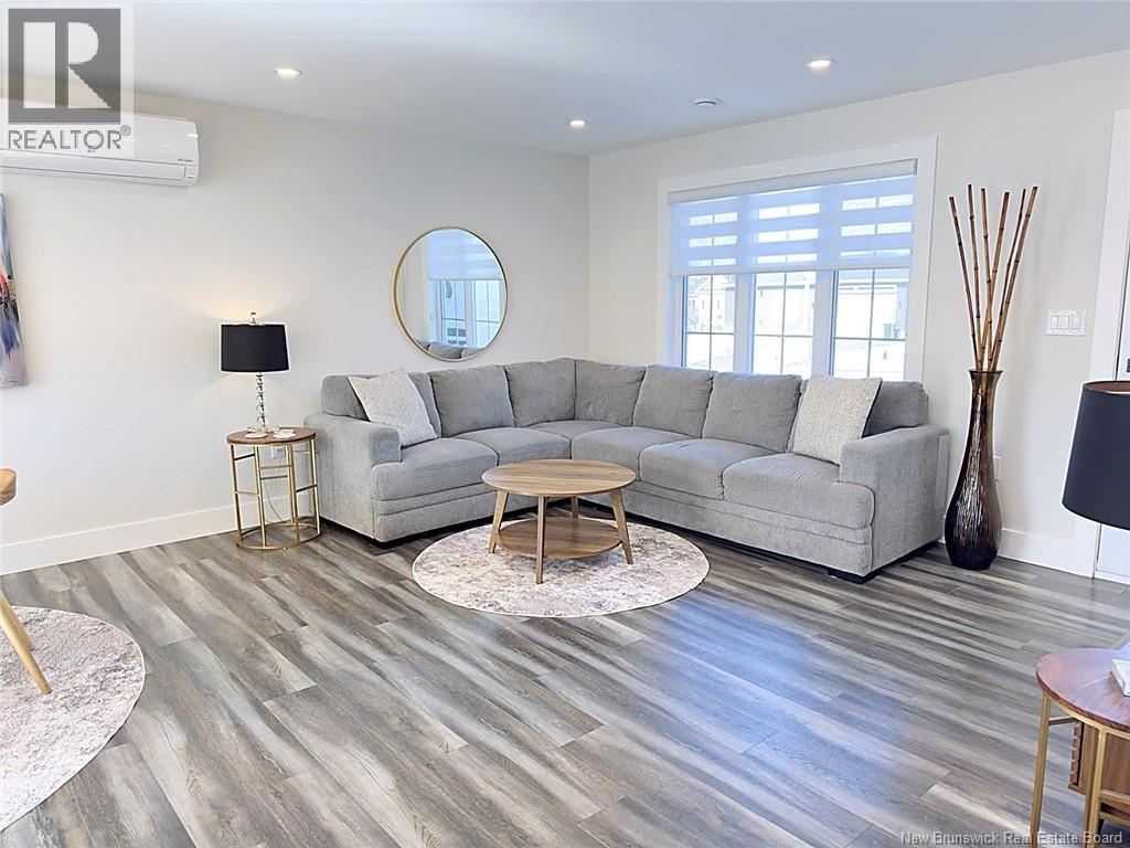 109 Rue Doiron, Dieppe, New Brunswick  E1A 0X9 - Photo 3 - NB132353
