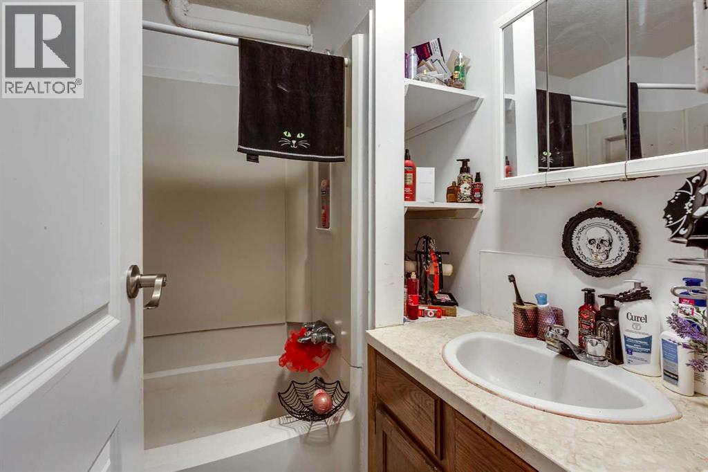 5101 50 Avenue, Red Deer, Alberta  T4N 4B3 - Photo 10 - A2257327