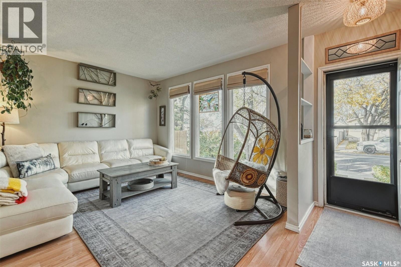 2149 Pasqua Street, Regina, Saskatchewan  S4T 4M3 - Photo 3 - SK029578