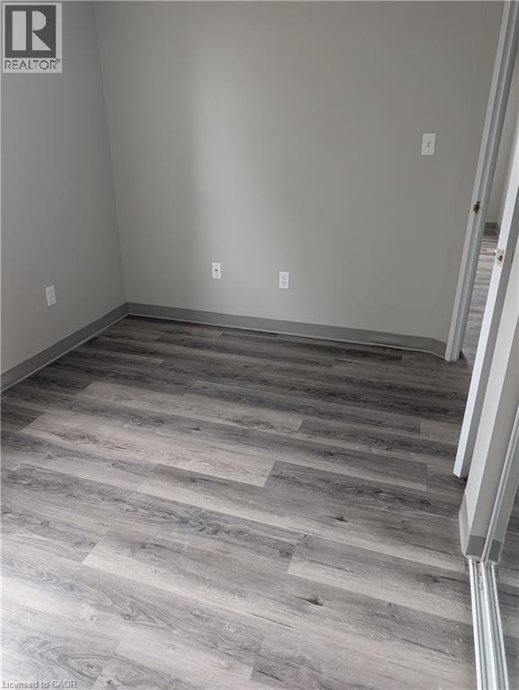 736 Old Albert Street Unit# 214, Waterloo, Ontario  N2L 6R4 - Photo 9 - 40807822