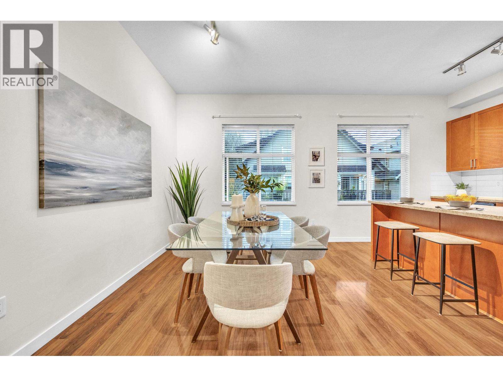 717 Premier Street, North Vancouver, British Columbia  V7J 0A5 - Photo 9 - R3097957