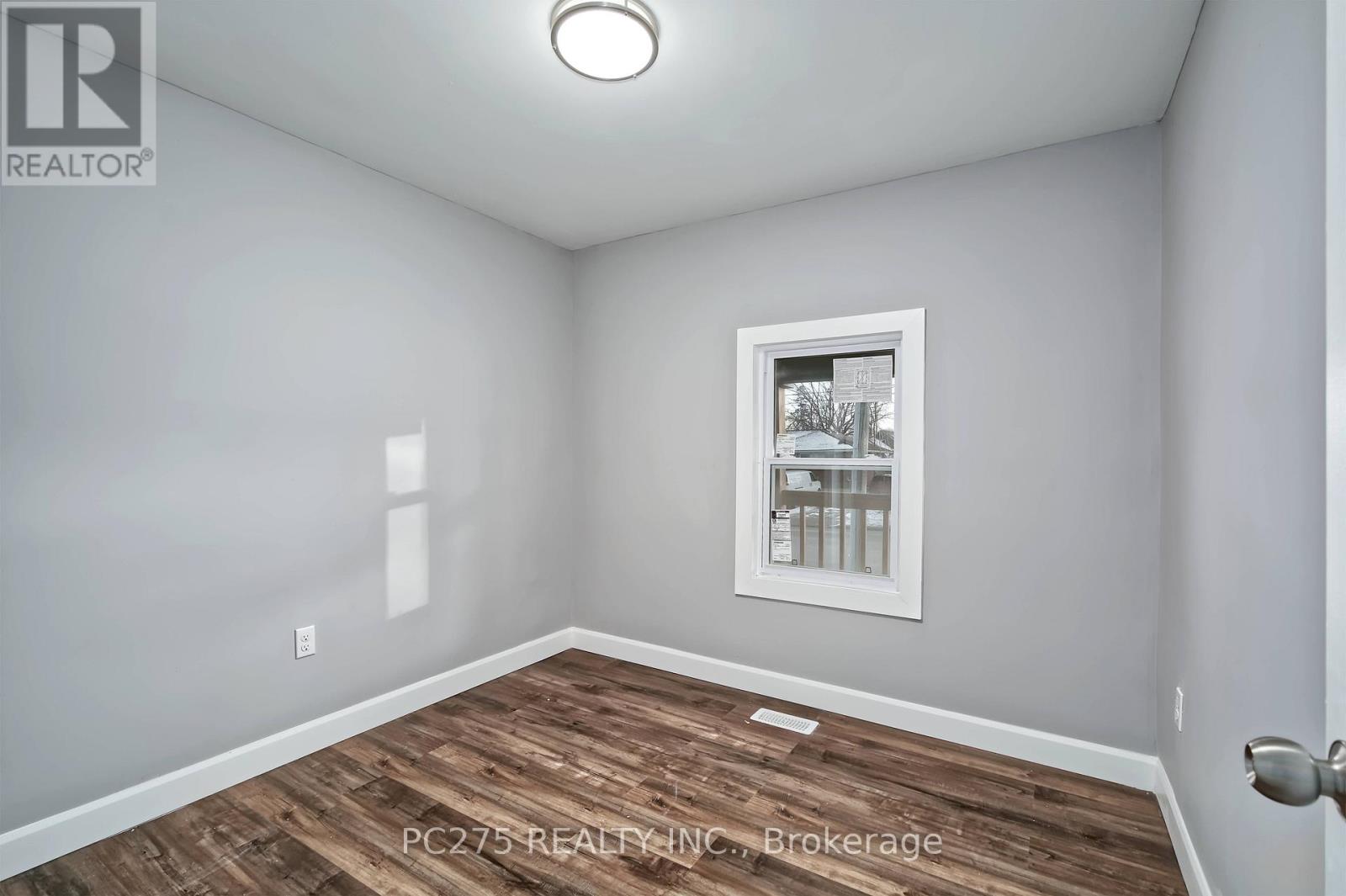 354 Exmouth Street, Sarnia, Ontario  N7T 5N6 - Photo 14 - X12867934