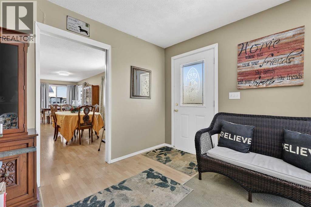 119 3 Avenue W, Hussar, Alberta  T0J 1S0 - Photo 9 - A2290753