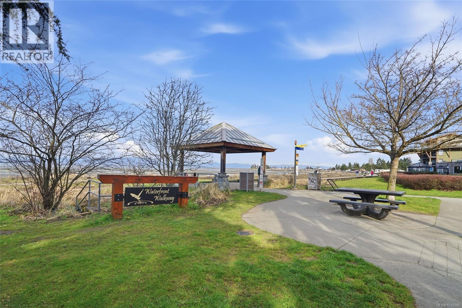 305 194 Beachside Dr, Parksville, British Columbia  V9P 0B1 - Photo 27 - 1028342