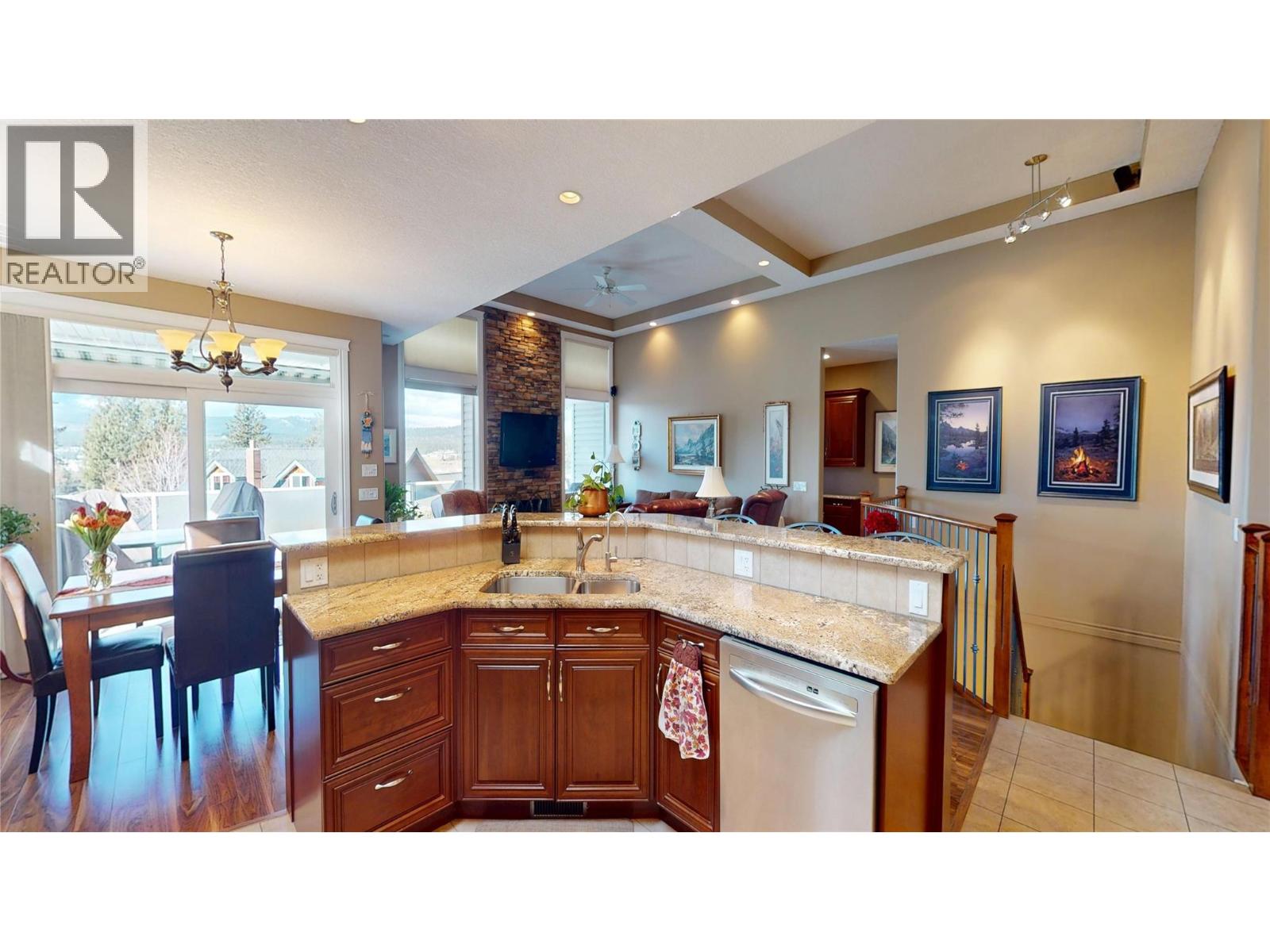 3045 Mt. Fisher Place, Cranbrook, British Columbia  V1C 0A8 - Photo 13 - 10378486