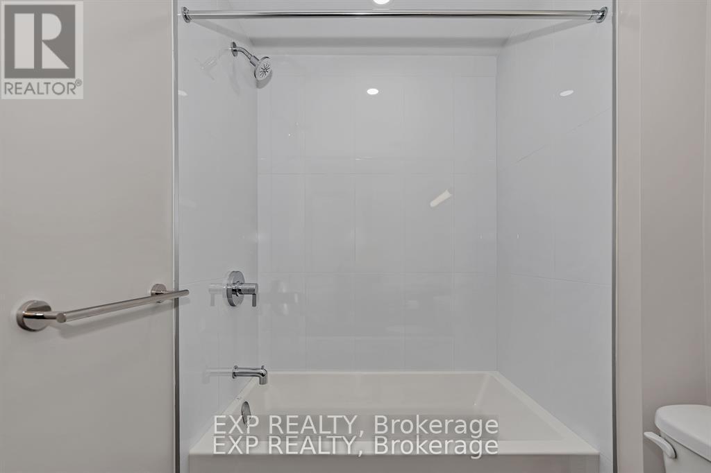 101 - 211 Armstrong Street, Ottawa, Ontario  K1Y 2W3 - Photo 10 - X12868006