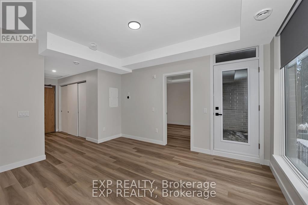 101 - 211 Armstrong Street, Ottawa, Ontario  K1Y 2W3 - Photo 8 - X12868006