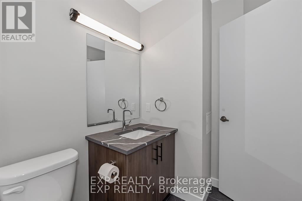 001 - 211 Armstrong Street, Ottawa, Ontario  K1Y 2W3 - Photo 9 - X12868026