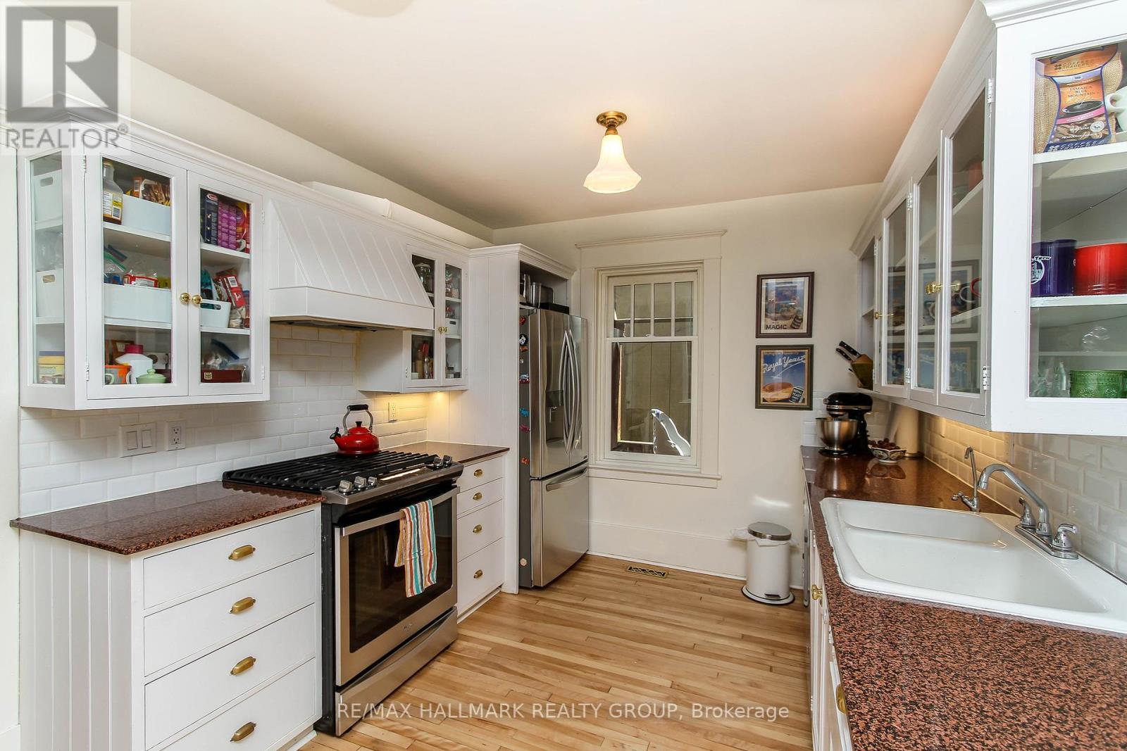 36 Rockwood Street, Ottawa, Ontario  K1N 8L7 - Photo 8 - X12868102