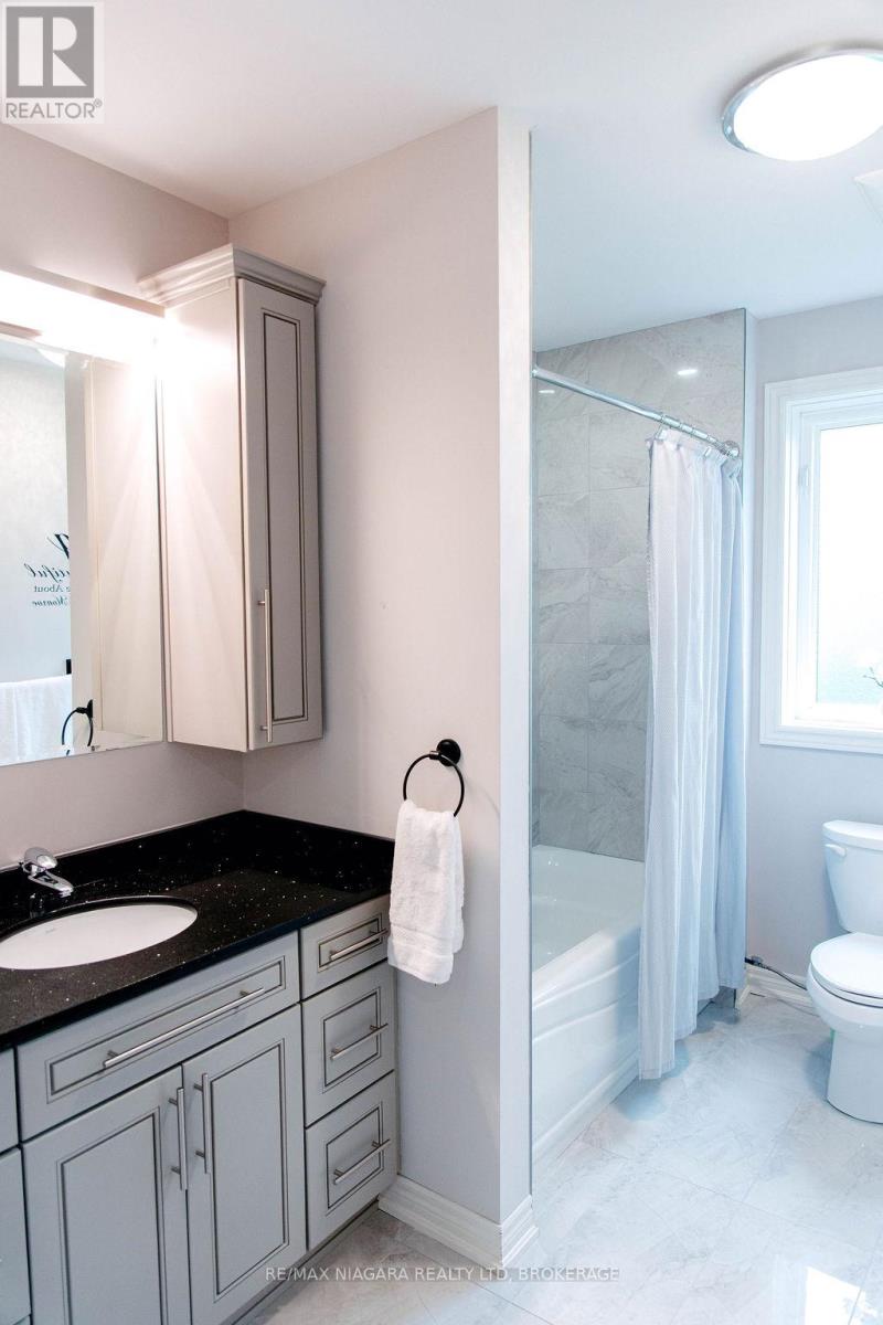 Lower Level - 24 Abbott Place, Pelham, Ontario  L3E 0S8 - Photo 11 - X12867992