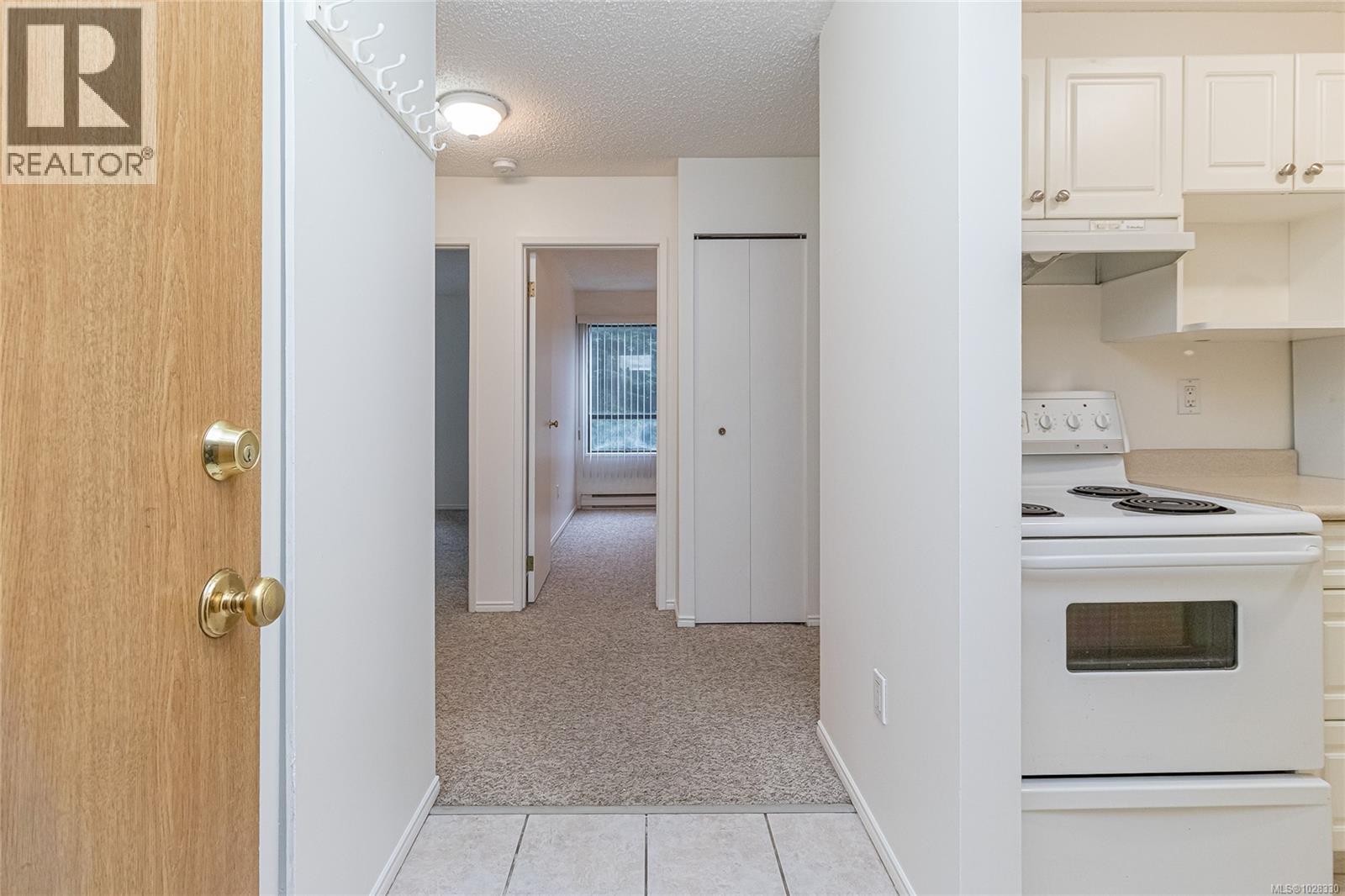 301 3251 Cowichan Lake Rd, Duncan, British Columbia  V9L 4B8 - Photo 8 - 1028330