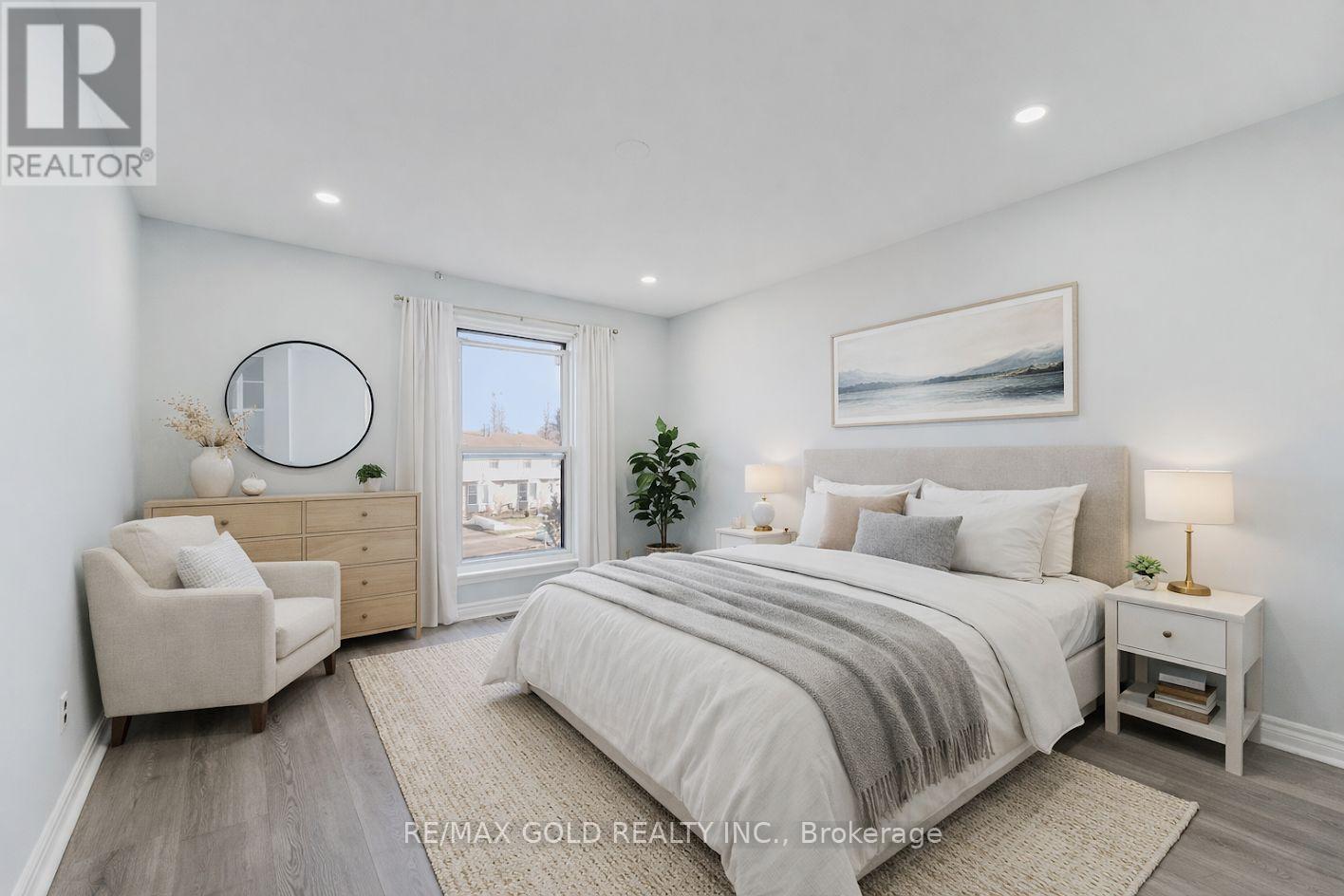 16 Crawford Drive, Brampton, Ontario  L6V 2C7 - Photo 12 - W12867746