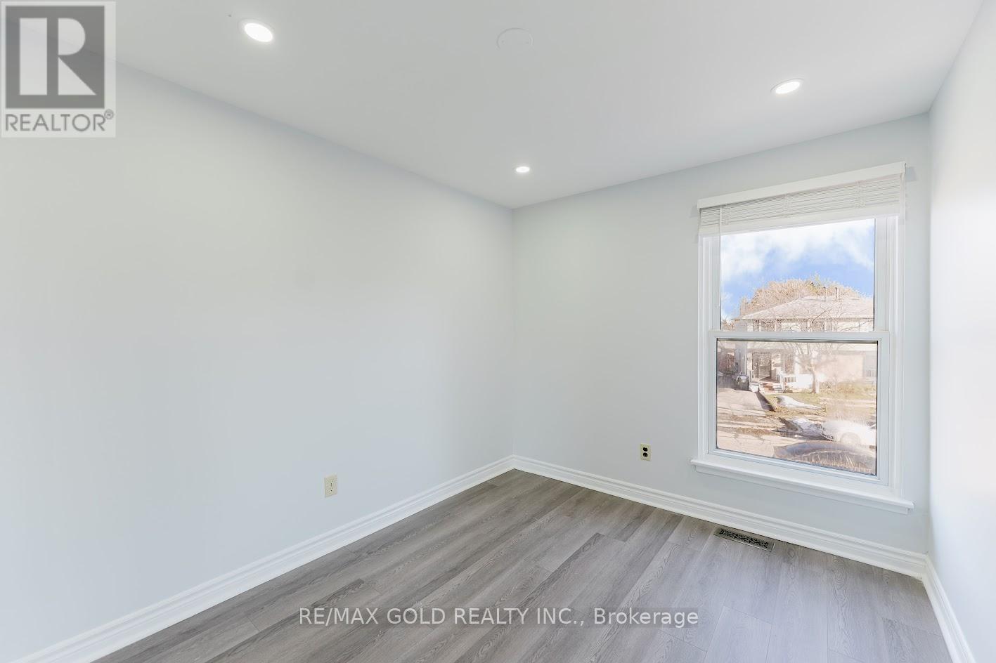 16 Crawford Drive, Brampton, Ontario  L6V 2C7 - Photo 31 - W12867746