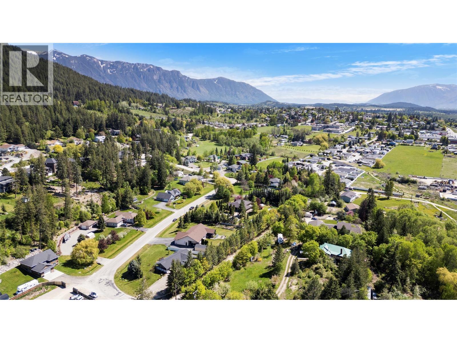 1333 8th Avenue N, Creston, British Columbia  V0B 1G6 - Photo 54 - 10378798