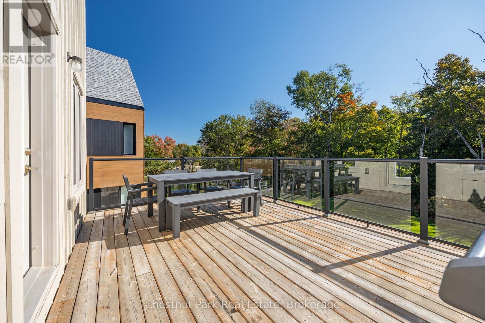 45 Rockmount Crescent, Gravenhurst, Ontario  P1P 0A6 - Photo 3 - X12867940