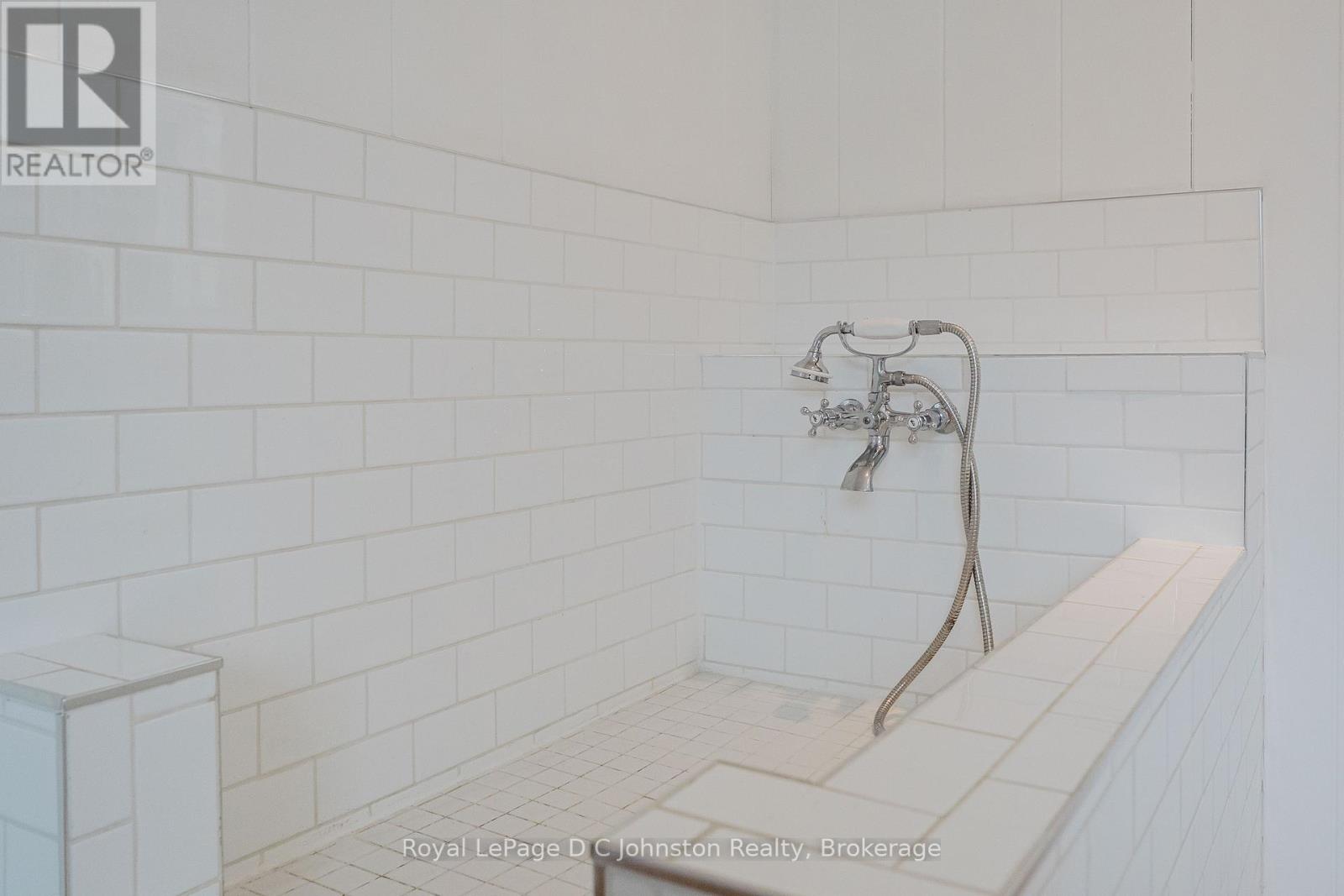 27 Carter Drive, Saugeen Shores, Ontario  N0H 2C6 - Photo 30 - X12868120