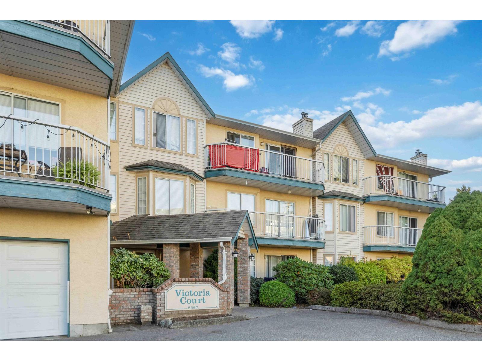 206 2567 Victoria Street, Abbotsford, British Columbia  V2T 2T4 - Photo 4 - R3098173