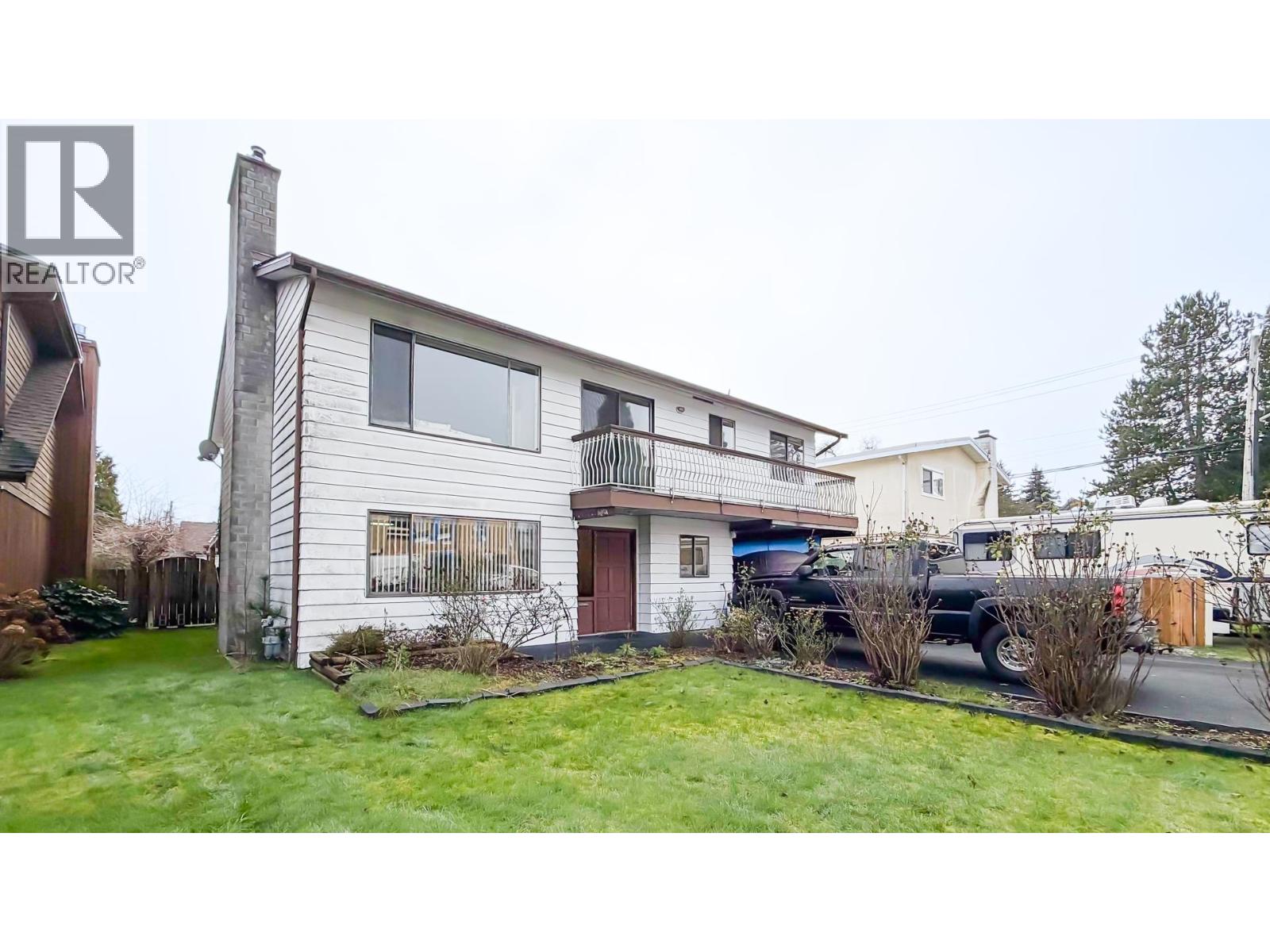 5716 48b Avenue, Delta, British Columbia  V4K 3Z1 - Photo 2 - R3087822