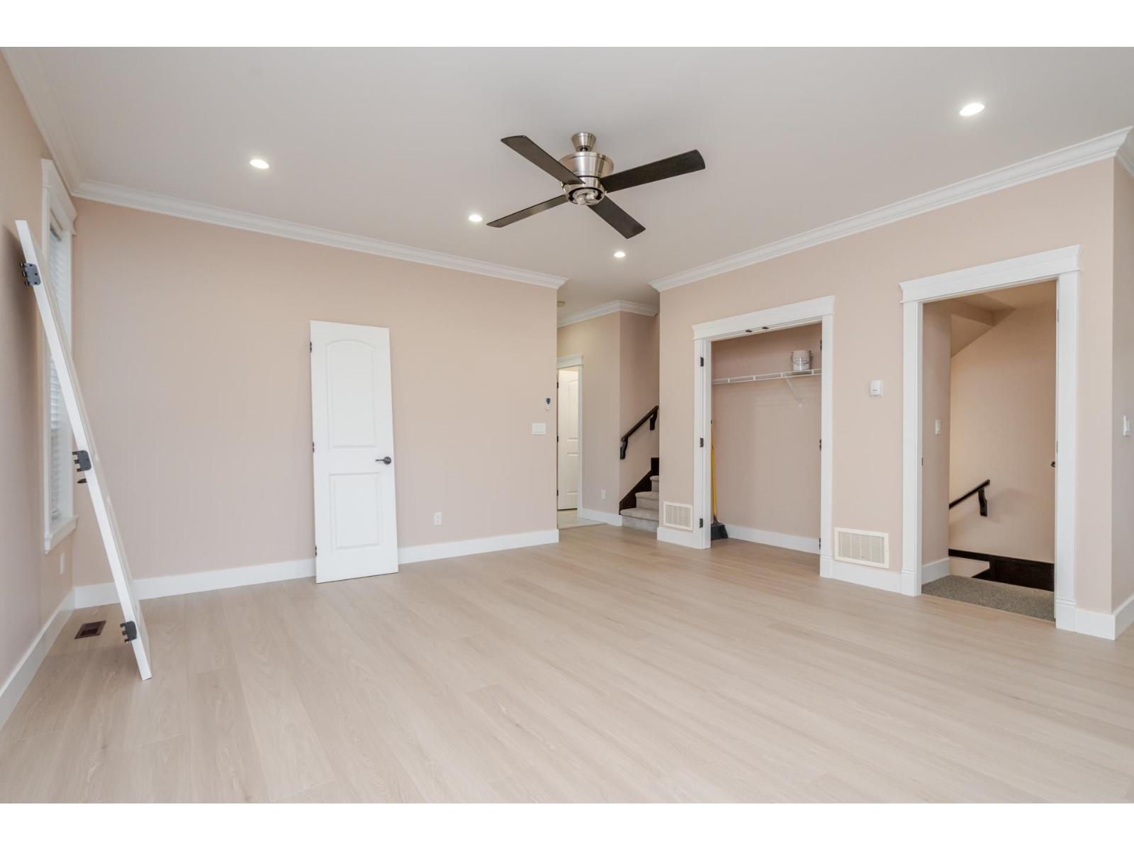 19586 72a Avenue, Surrey, British Columbia  V4N 3E8 - Photo 11 - R3098212