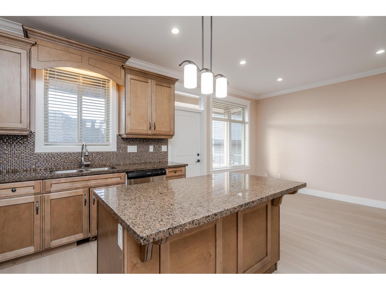 19586 72a Avenue, Surrey, British Columbia  V4N 3E8 - Photo 19 - R3098212