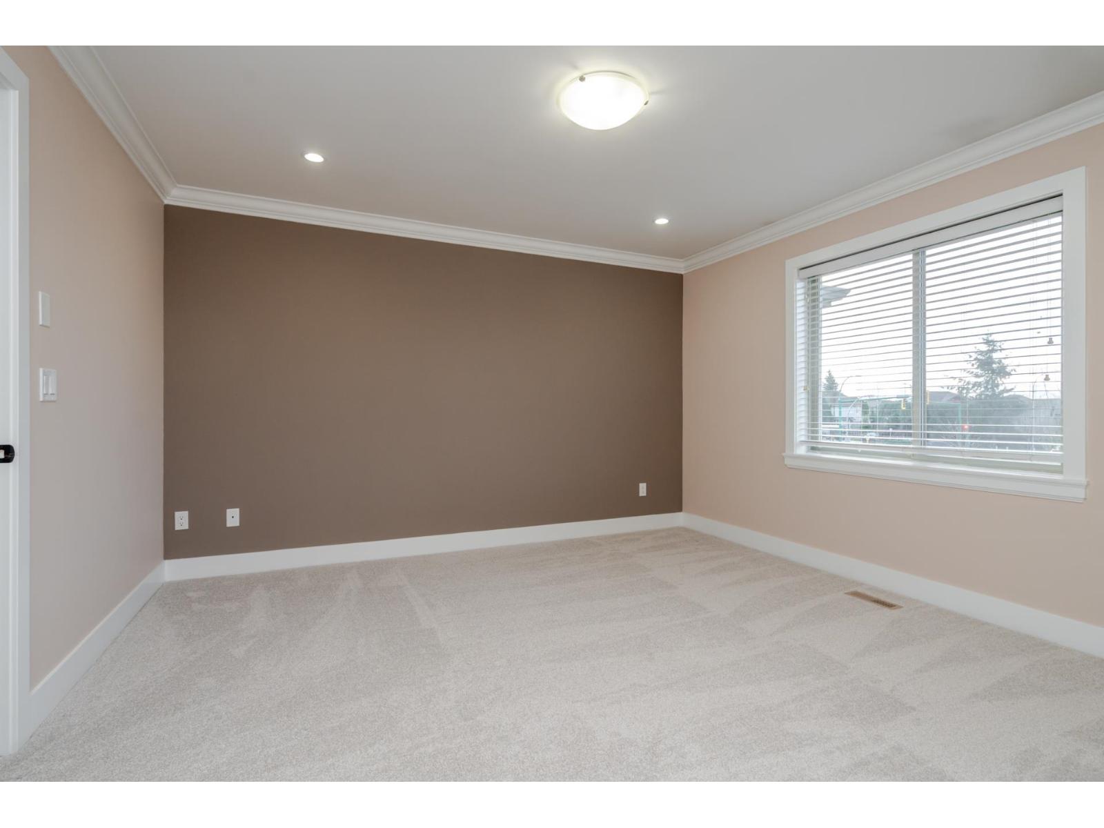 19586 72a Avenue, Surrey, British Columbia  V4N 3E8 - Photo 20 - R3098212