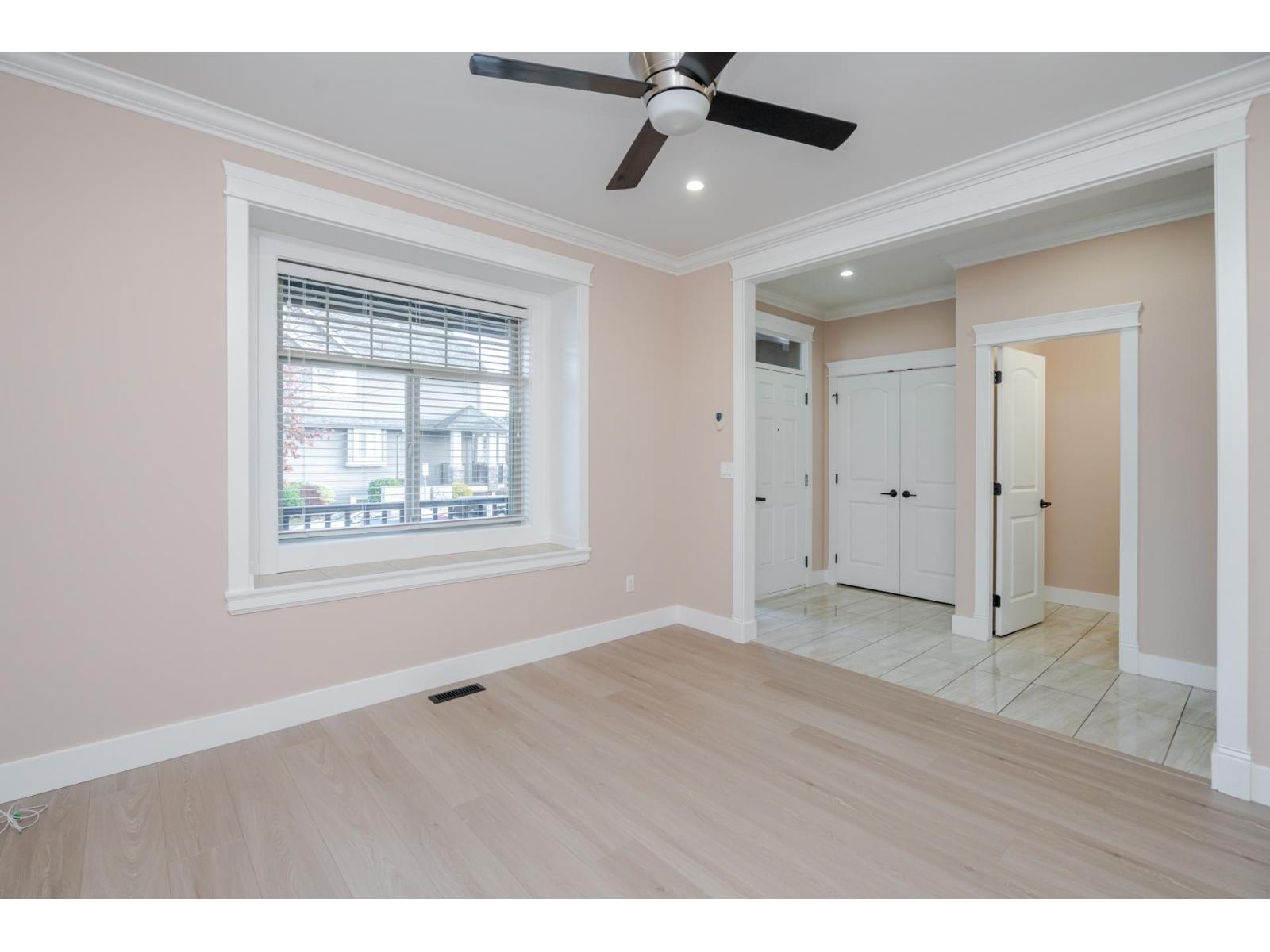 19586 72a Avenue, Surrey, British Columbia  V4N 3E8 - Photo 6 - R3098212