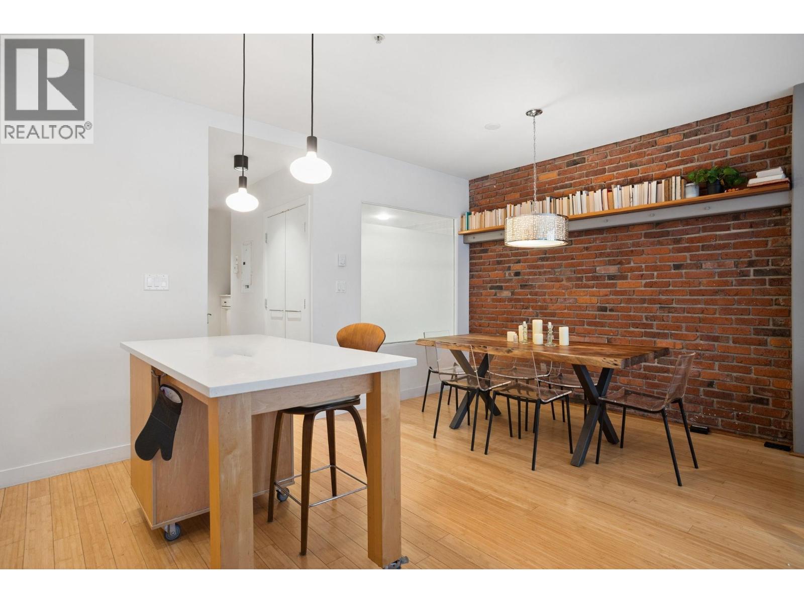 401 1072 Hamilton Street, Vancouver, British Columbia  V6B 2R9 - Photo 21 - R3097477