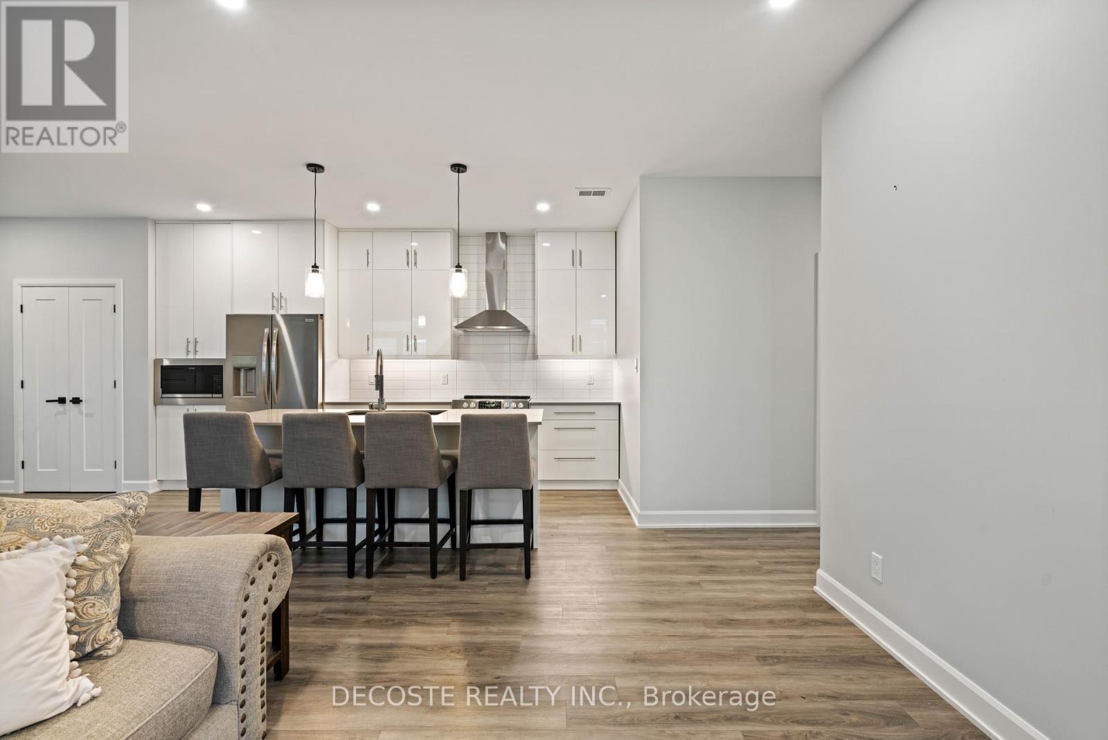 14 Elgin Street W, North Glengarry, Ontario  K0C 1A0 - Photo 18 - X12868096