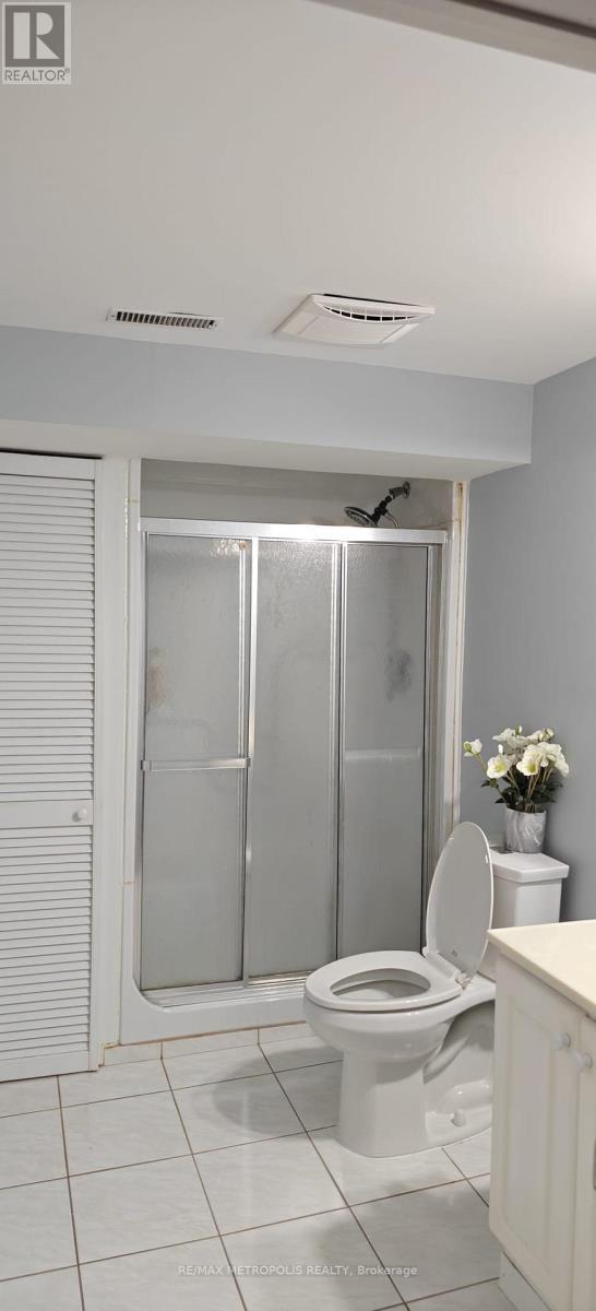 Bsmt - 56 Beckenridge Drive, Markham (Milliken Mills East), Ontario  L3S 2V4 - Photo 6 - N12867938