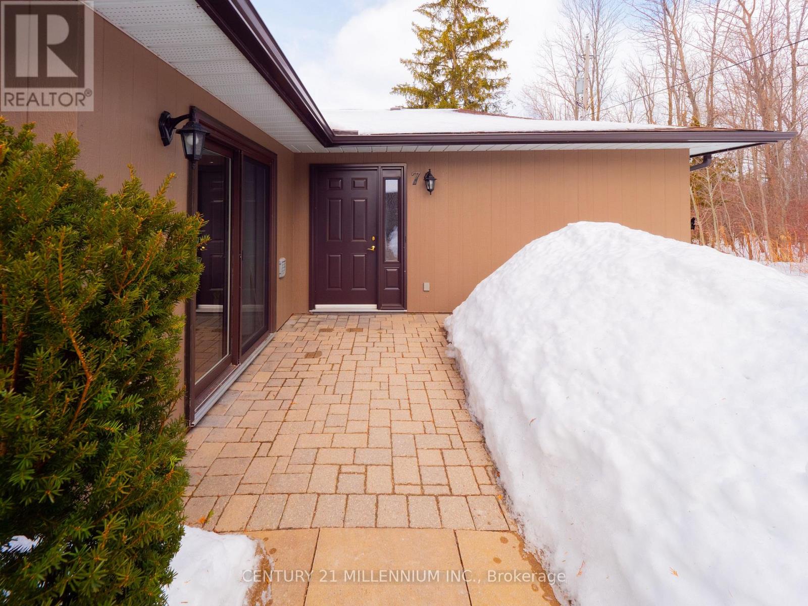 7 - 7 Trafalgar Road, Collingwood, Ontario  L9Y 5G4 - Photo 2 - S12868108