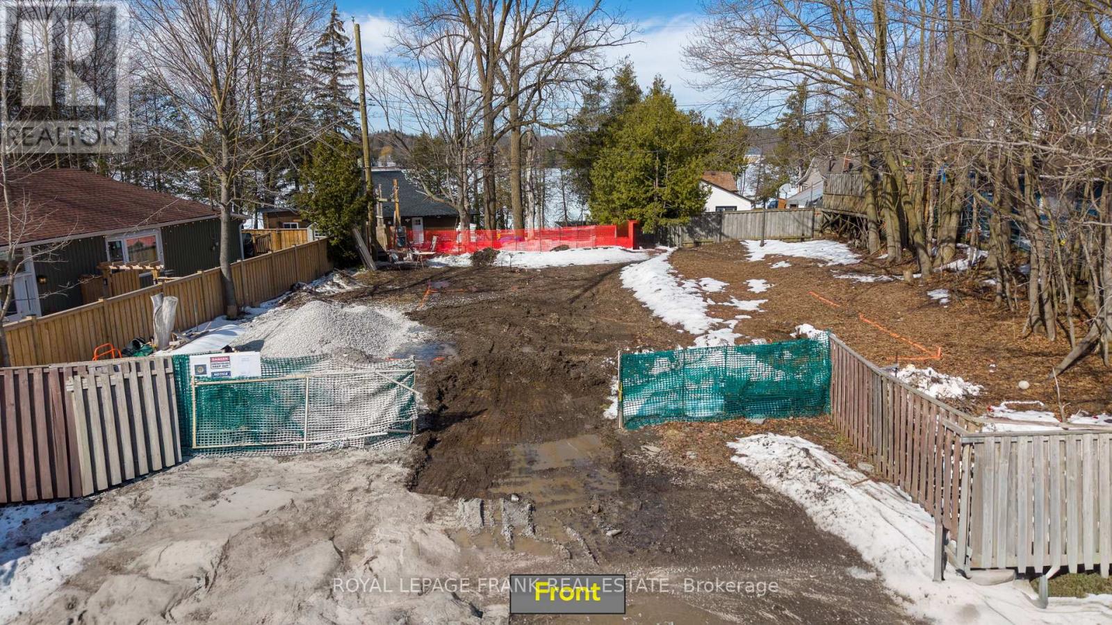 18 Coultice Drive, Whitchurch-Stouffville, Ontario  L4A 7X3 - Photo 4 - N12867854