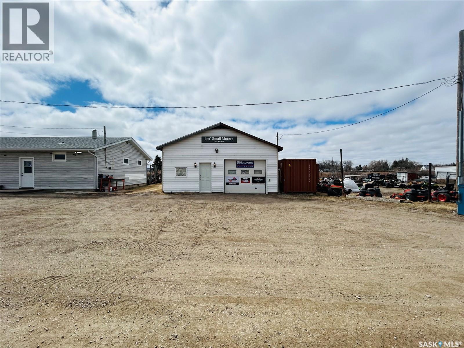 514 Ellice Street, Moosomin, Saskatchewan  S0G 3N0 - Photo 3 - SK025568