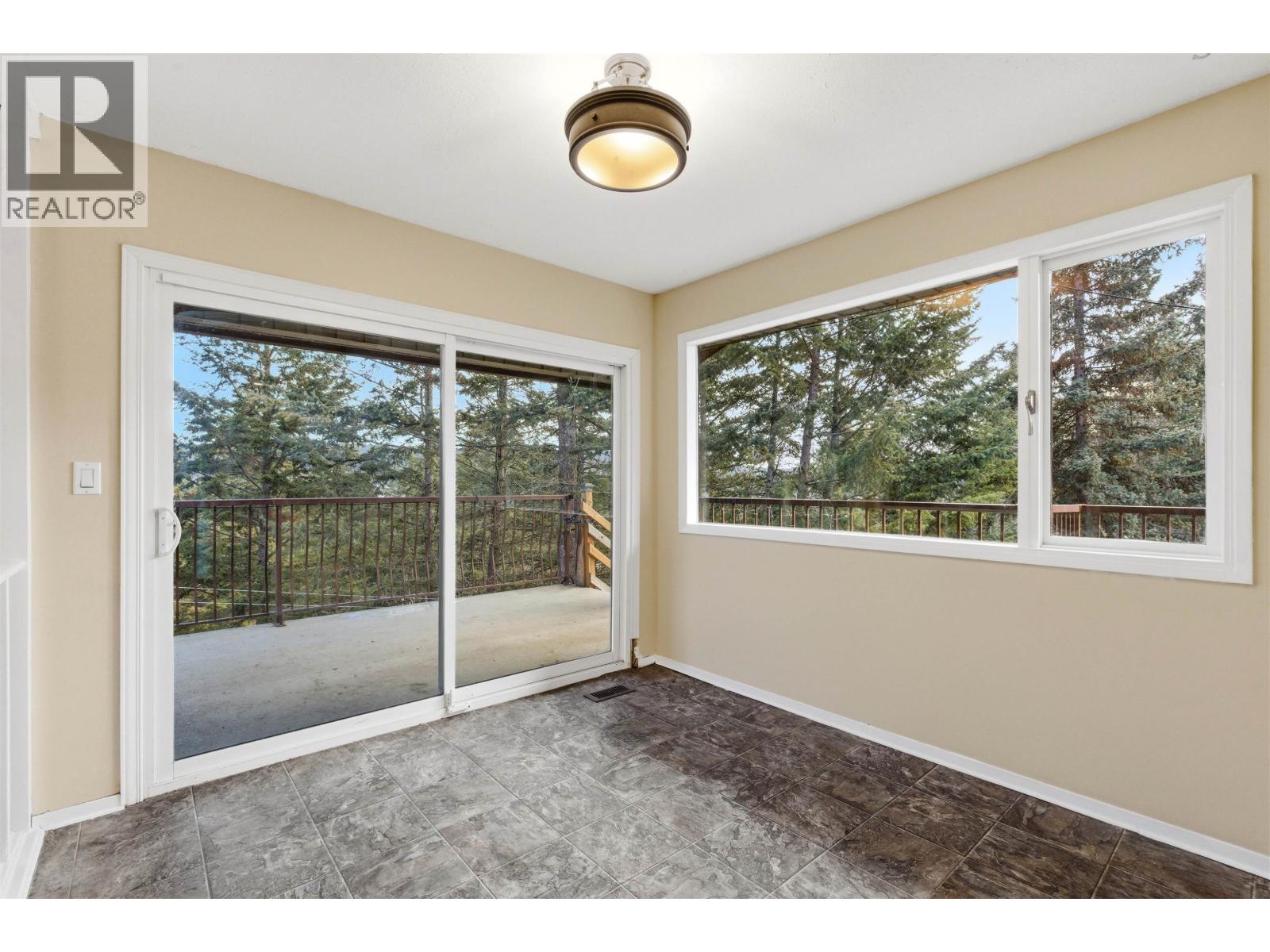 536 Roberts Drive, Williams Lake, British Columbia  V2G 5K1 - Photo 10 - R3097226