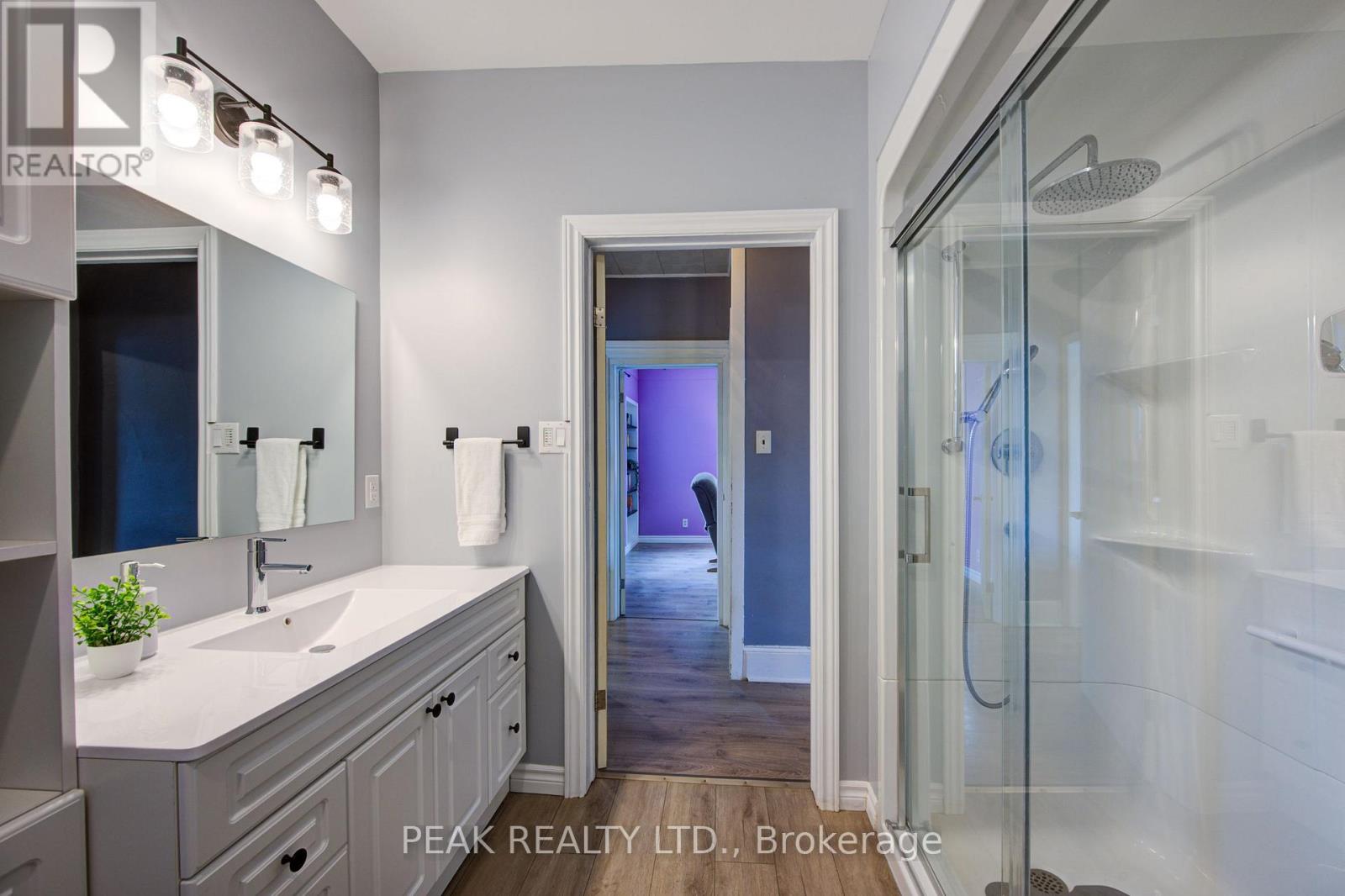 37 Decew Street W, East Zorra-Tavistock, Ontario  N0B 2R0 - Photo 10 - X12868106