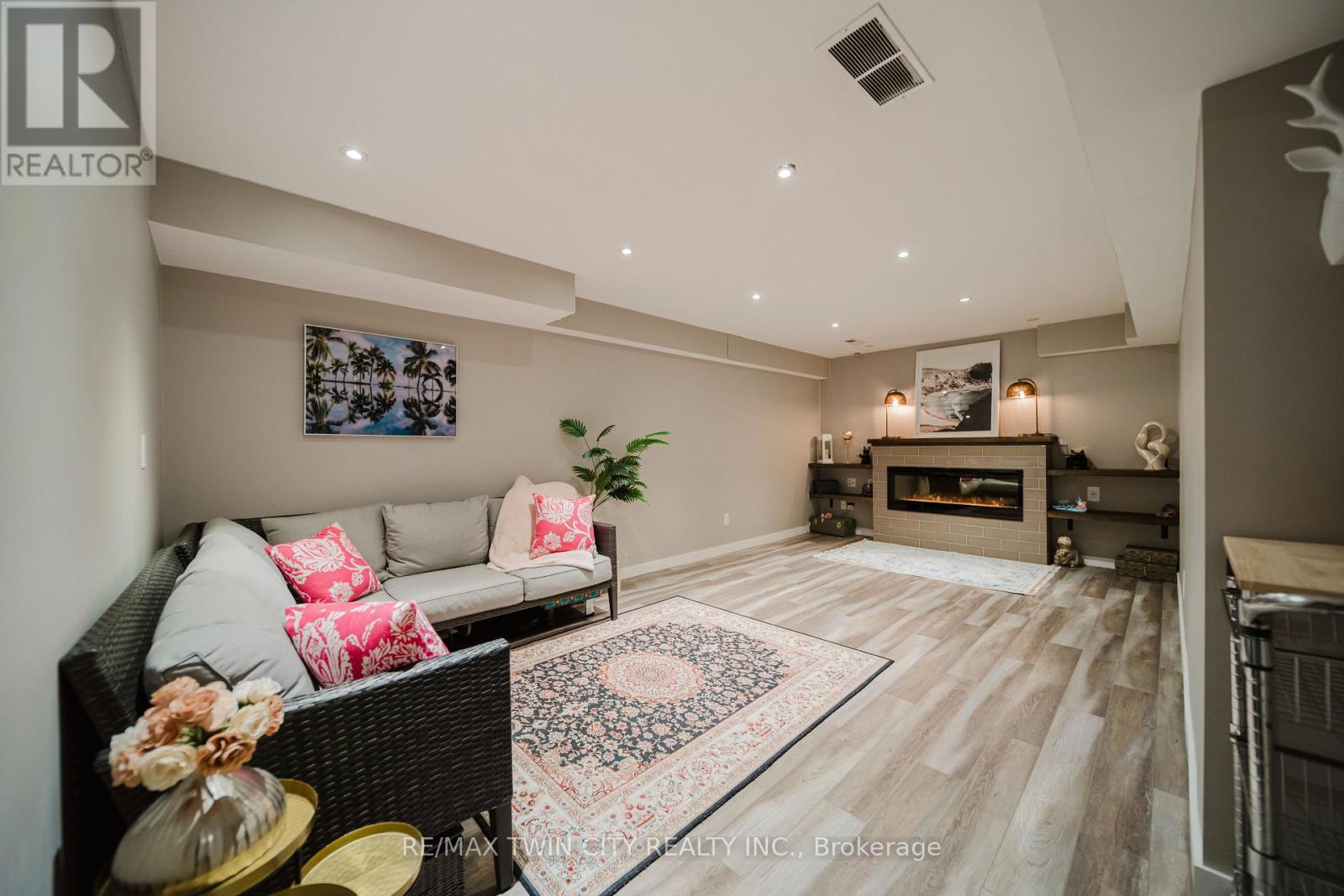 2 - 214 Snyder's Road E, Wilmot, Ontario  N3A 0A6 - Photo 35 - X12868112