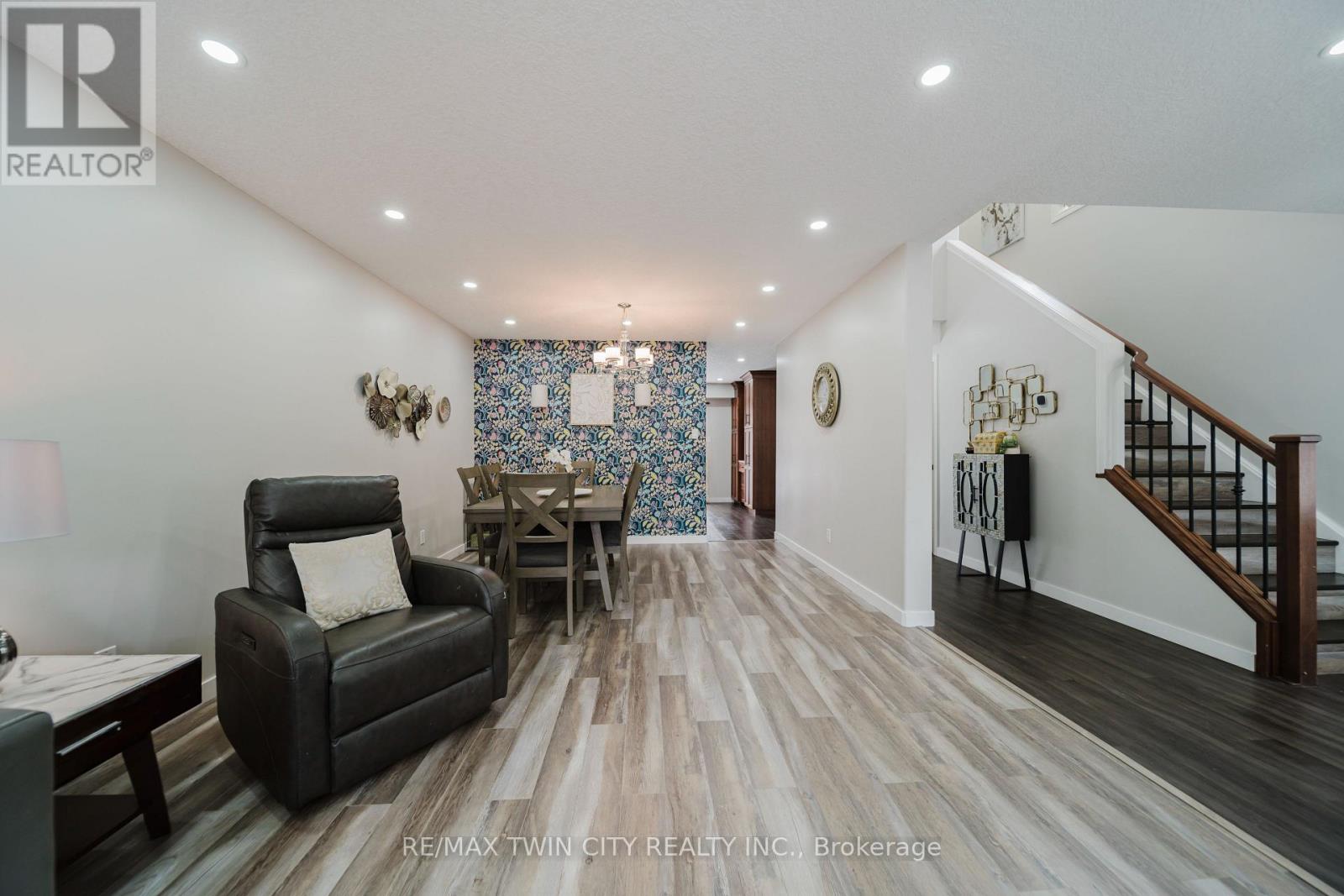 2 - 214 Snyder's Road E, Wilmot, Ontario  N3A 0A6 - Photo 8 - X12868112