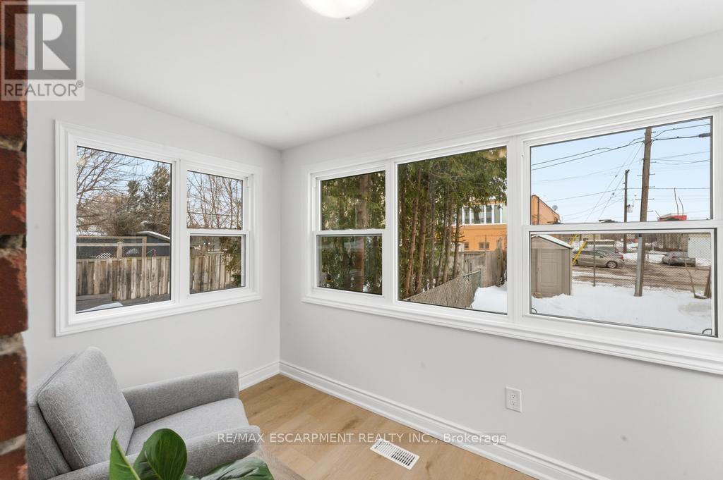 63 Argyle Avenue, Hamilton, Ontario  L8H 2S8 - Photo 11 - X12868132