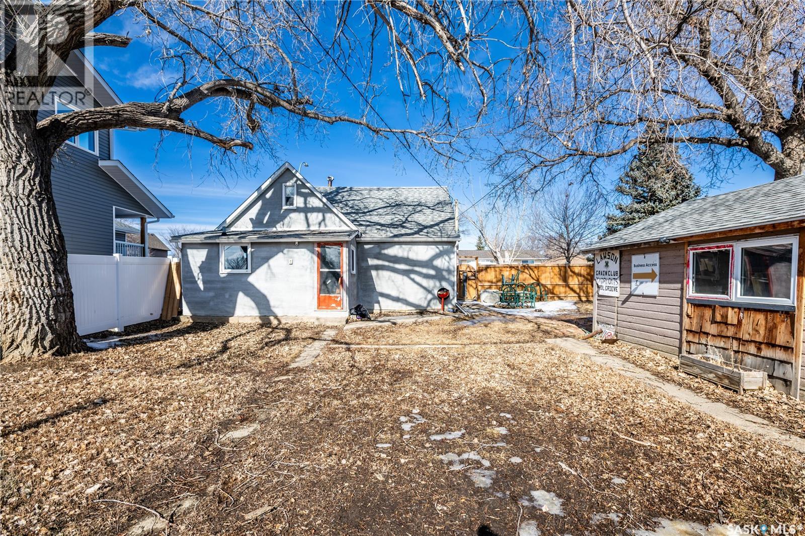 1021 Caribou Street W, Moose Jaw, Saskatchewan  S6H 2L6 - Photo 18 - SK030110