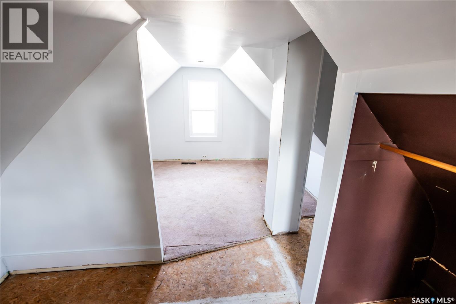 1021 Caribou Street W, Moose Jaw, Saskatchewan  S6H 2L6 - Photo 12 - SK030110