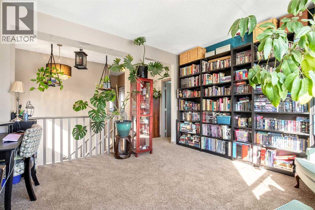 77 Elgin Meadows Manor Se, Calgary, Alberta  T2Z 0S1 - Photo 17 - A2289947