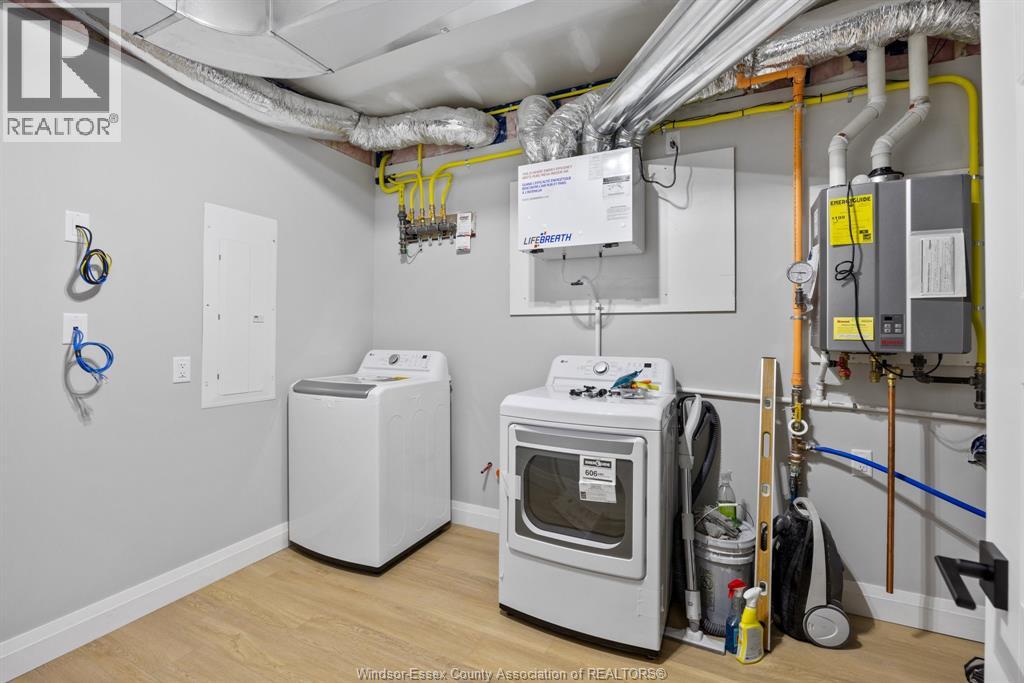 7347 Garnet Crescent Unit# Lower, Mcgregor, Ontario  N0R 1J0 - Photo 11 - 26005034