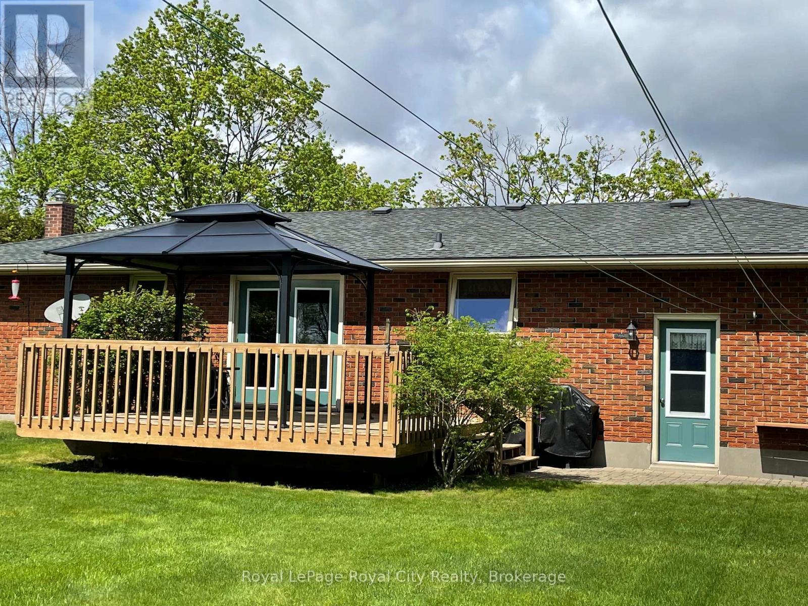 6800 Gerrie Road, Centre Wellington, Ontario  N0B 1S0 - Photo 25 - X12863710