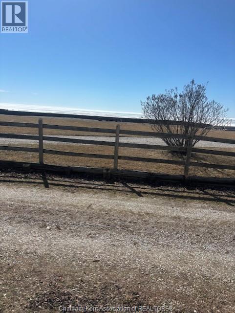 18640 Erie Shore Drive, Erieau, Ontario  N0P 1A0 - Photo 4 - 26004789